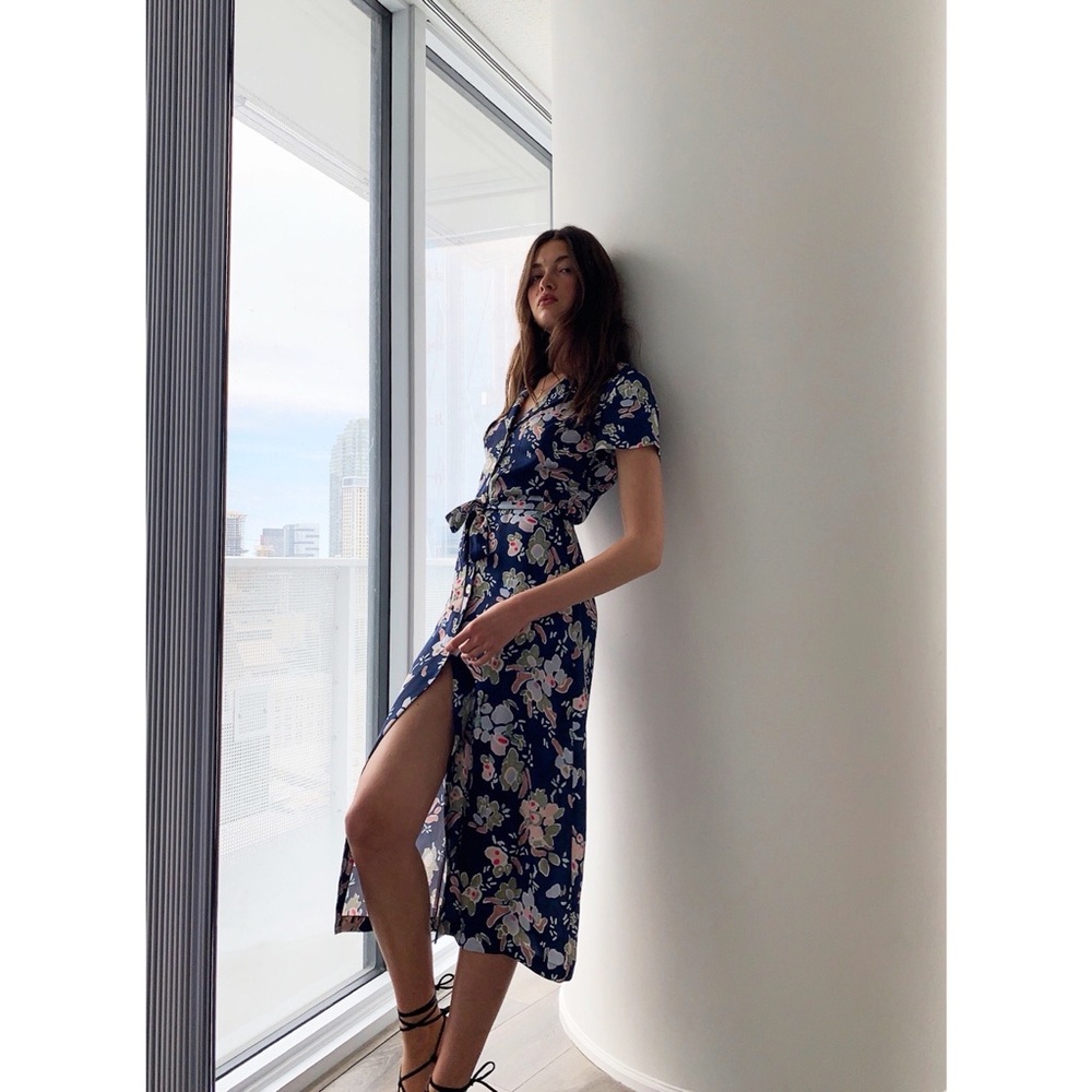 Aritzia Wilfred Midi Shirtdress in Navy Aura Blue